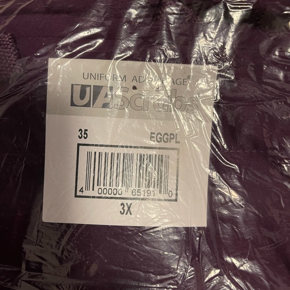 NWT UA scrub pants - Picture 2 of 2